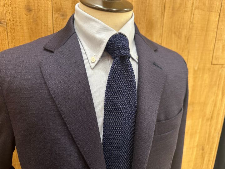 楽に着れるジャージーシャツ