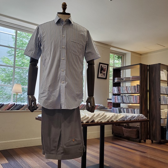 今こそオーダーで半袖シャツ！！