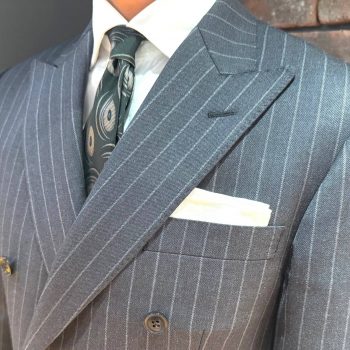 ダブルスーツを英国生地で