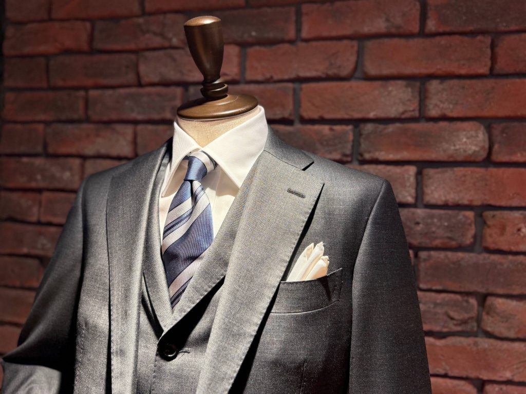 「知的・品格・信頼」グレースーツが選ばれるワケ