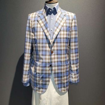 夏でも涼しく着られるAir Jacket　