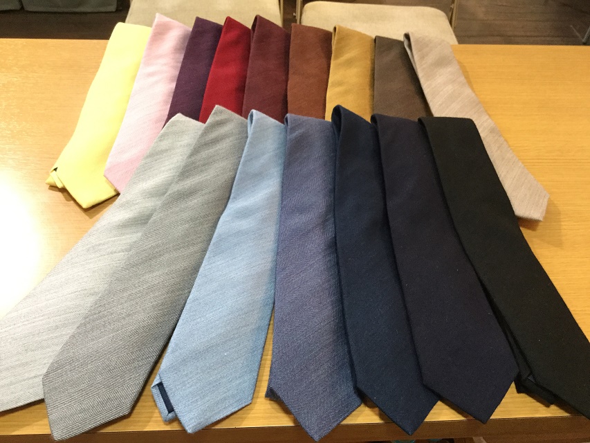 大人気！定番ウールタイ入荷！！