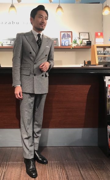 ビジネスカジュアル。オン・オフ兼用。着回しセットアップスーツ