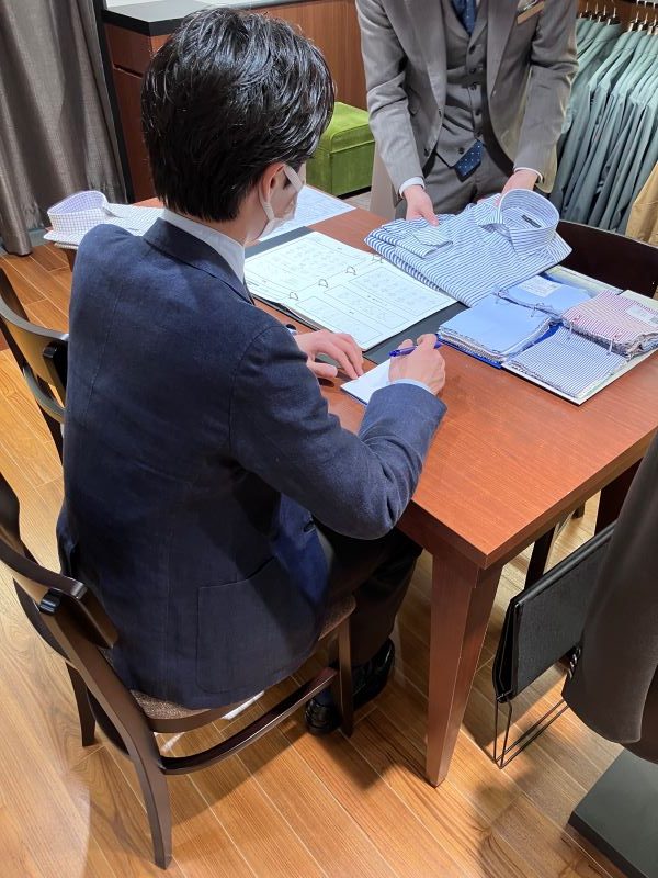 新人スタッフのご紹介!!