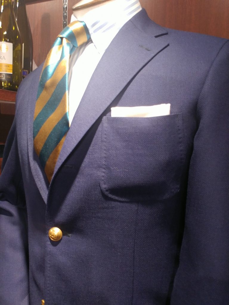 今こそブレザー