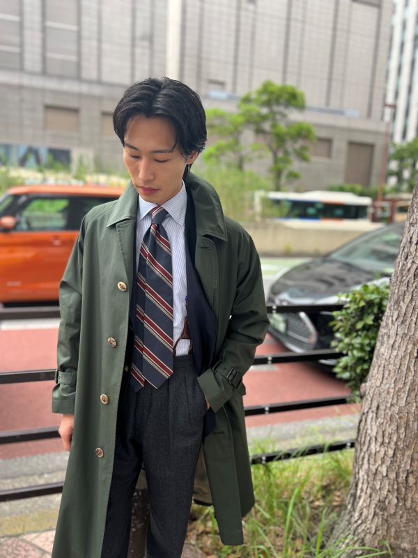 麻布テーラーのスマートトレンチコート