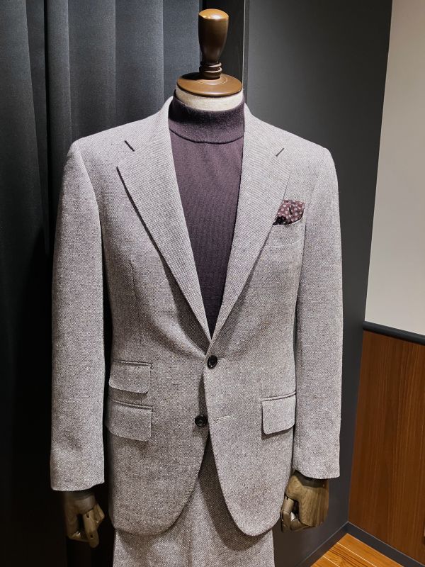 【ツイードスーツ】DONEGALスーツは名バイプレイヤー