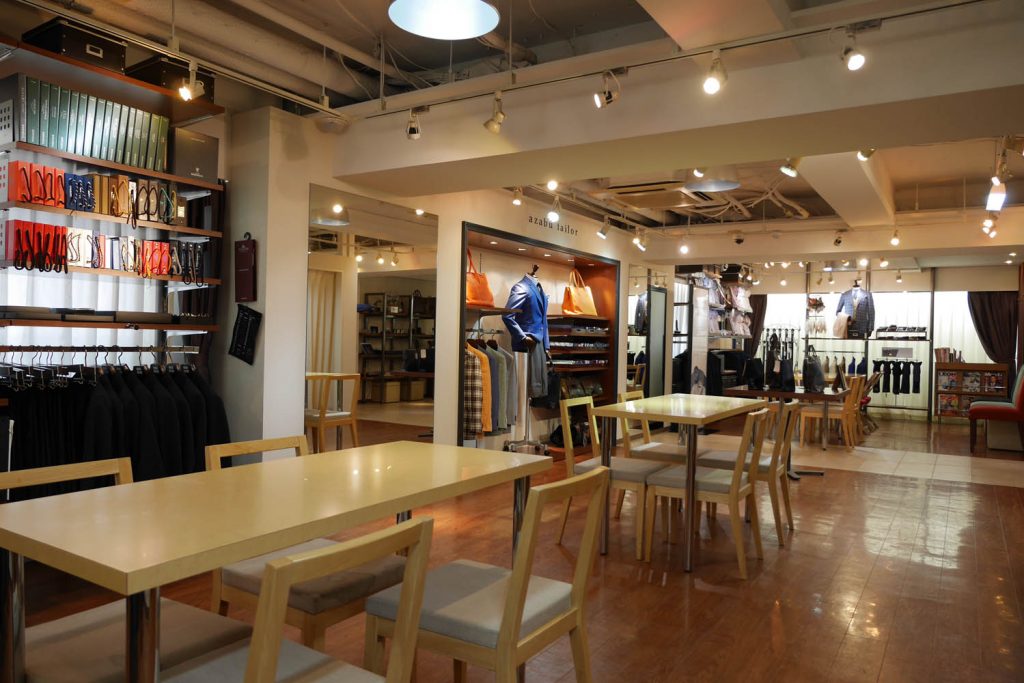 東京都武蔵野市でオーダースーツを買うなら麻布テーラー吉祥寺店